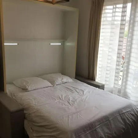 2 Pieces 25M2 1Er G Apartment Colombes  Exterior photo