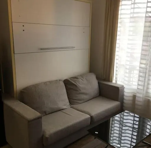 2 Pieces 25M2 1Er G