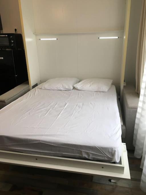 2 Pieces 25m2 1er G Apartment Colombes (Hauts-de-Seine)