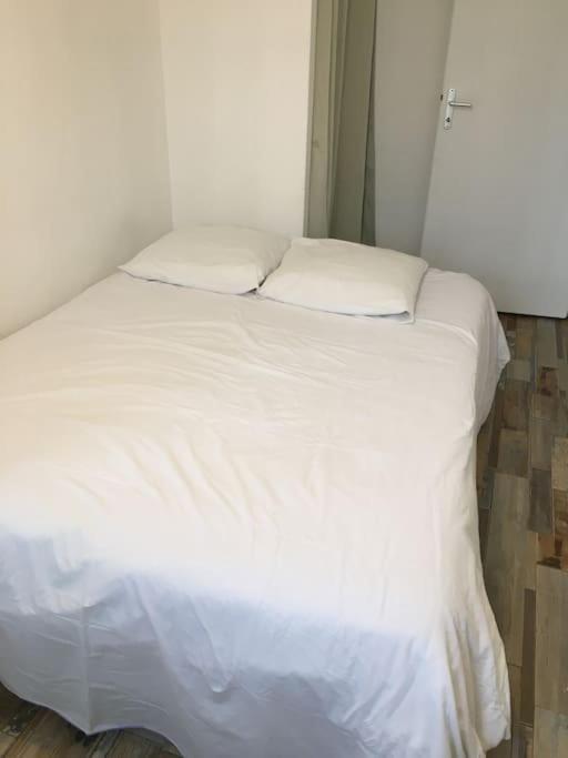 2 Pieces 25m2 1er G Apartment *